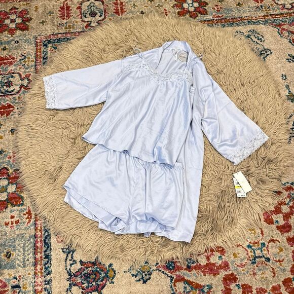 NWT Flora Nikarooz robe and silky pajama set medium - Picture 1 of 8
